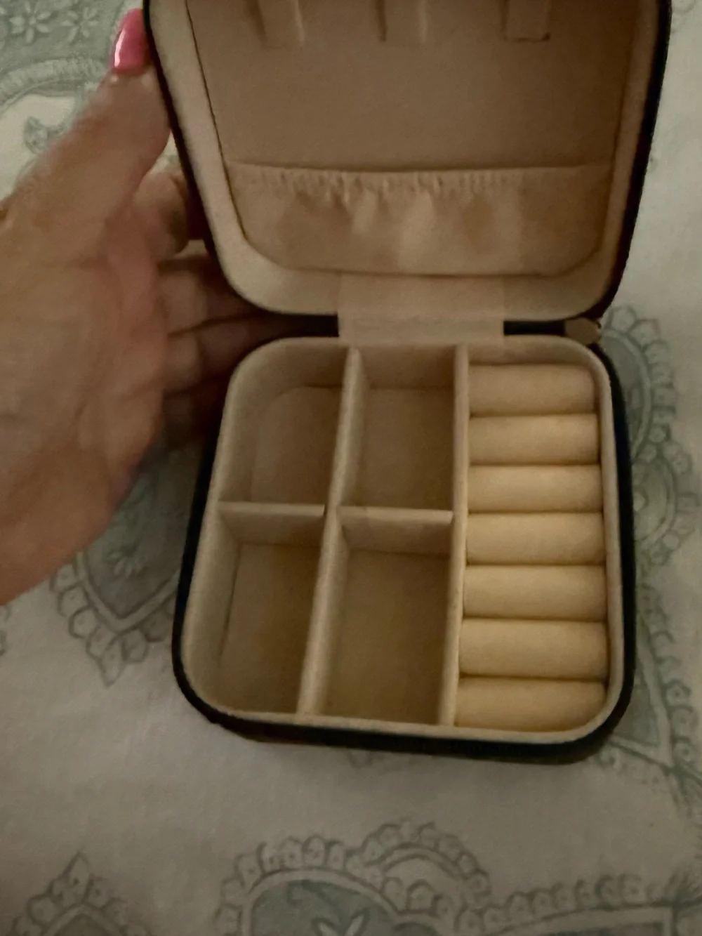 Black Portable Tablet Accessory Case - Unbranded
